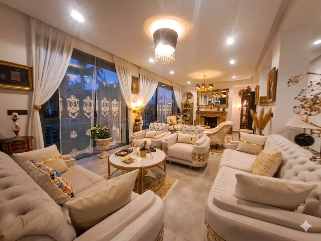 Villa 600 m² à louer à Marrakech — Photo 6