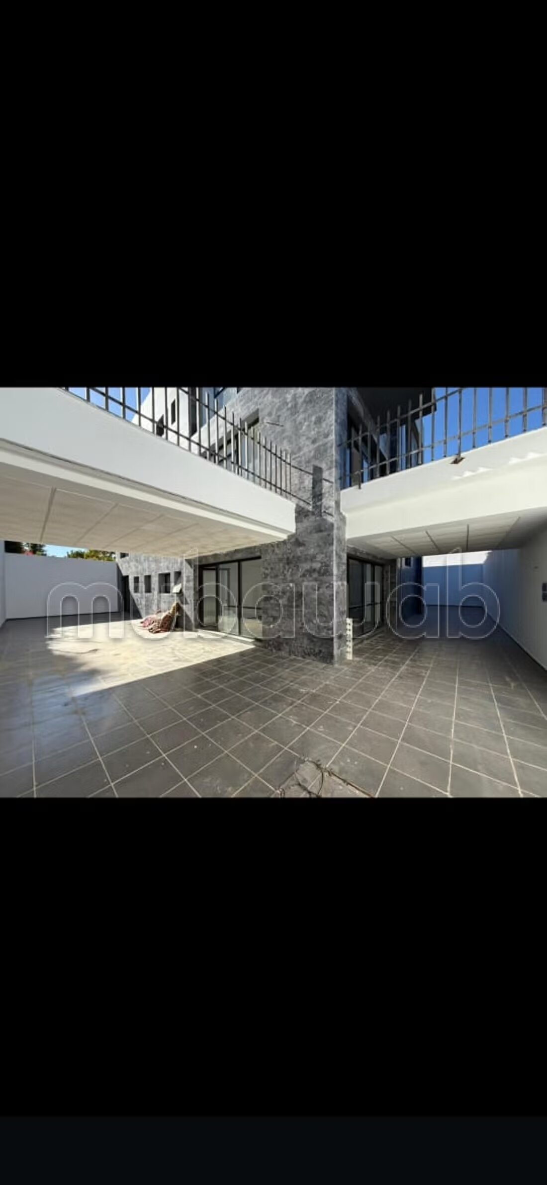 Office 2000 m² for Rent in Rabat (Souissi) — Photo 13