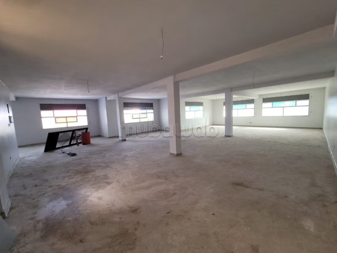 Office 375 m² for rent in Casablanca — Photo 9