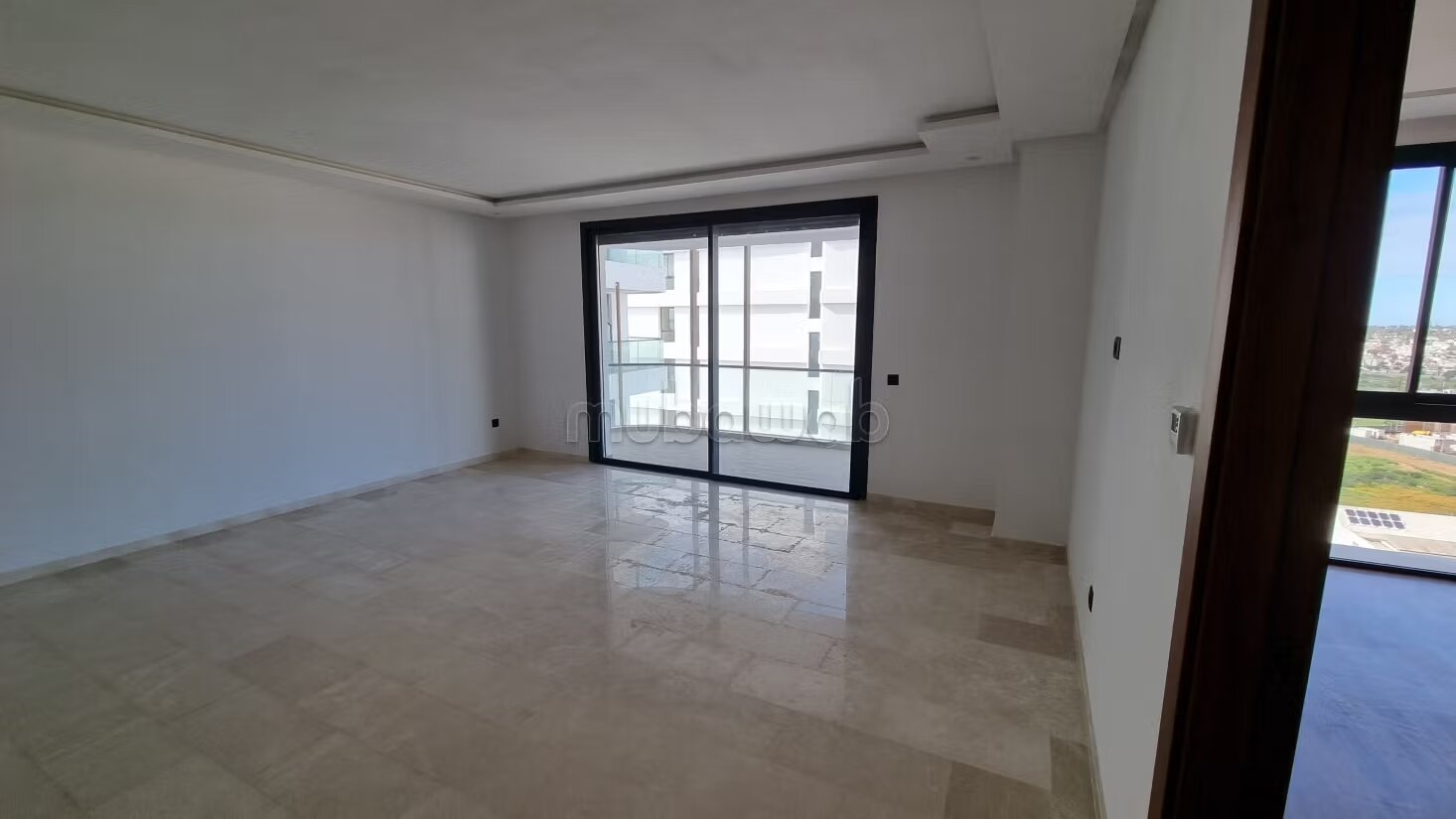 Appartement 65 m² à louer à الدار البيضاء — Photo 7