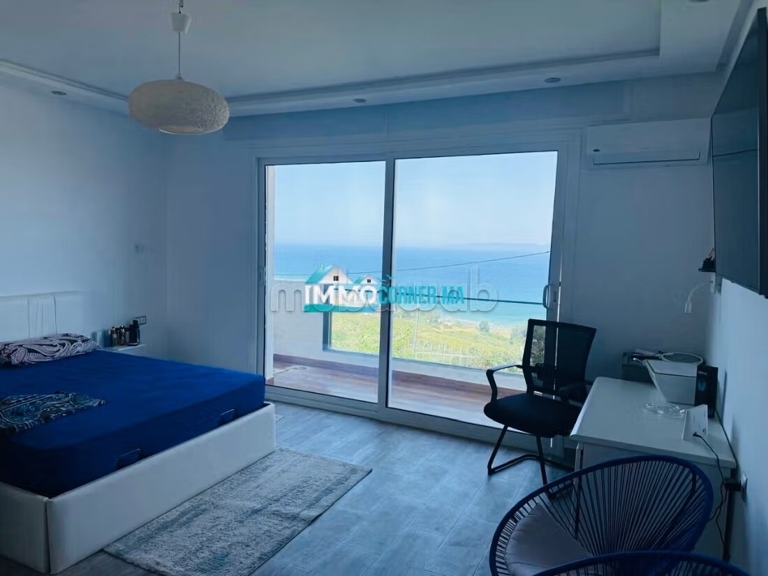 Villa à vendre à Ksar Sghir – Diki, avec vue sur mer