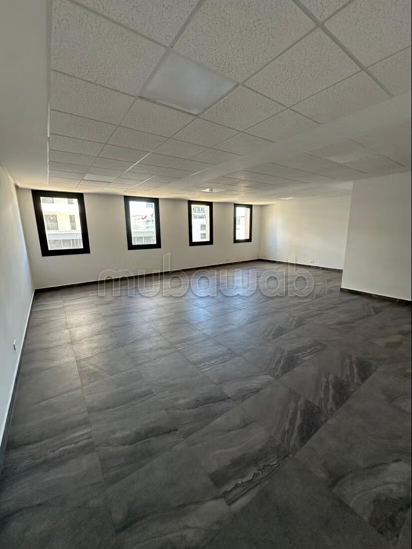 Office 80 m² for rent in Casablanca Finance City — Photo 3