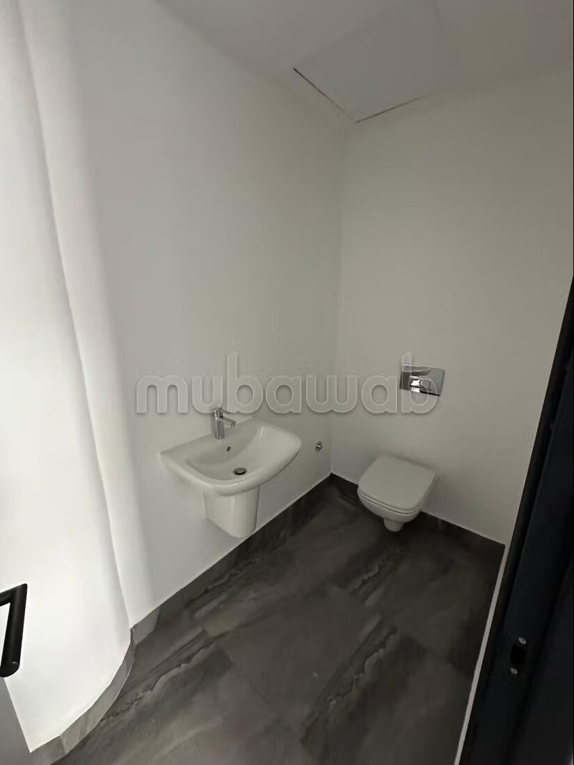 Office 80 m² for rent in Casablanca Finance City — Photo 5