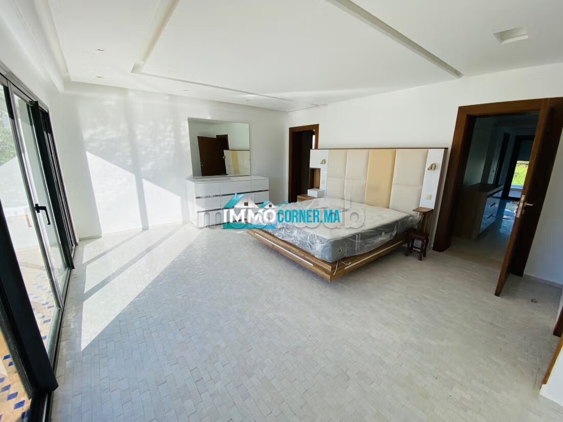 Semi-furnished Villa 3 Bedrooms for Rent in Tangier — Photo 12