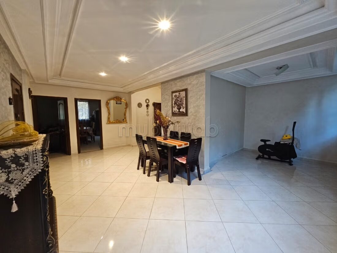 Villa 374 m² à louer à Casablanca — Photo 12