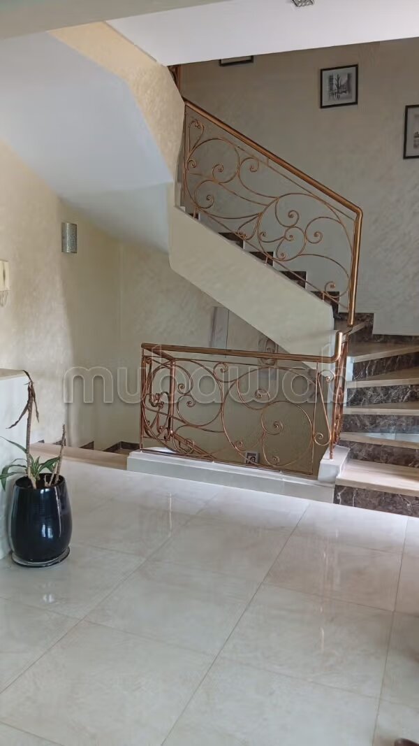 Villa 374 m² à louer à Casablanca — Photo 18