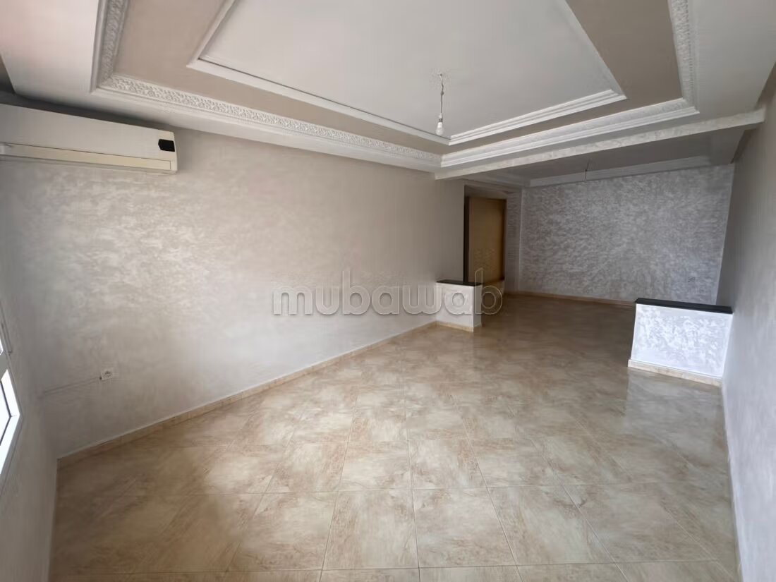Appartement 100 m² à louer à Tanger – quartier Moulay Ismail — Photo 4