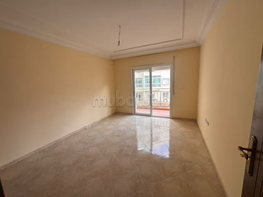 Appartement 100 m² à louer à Tanger – quartier Moulay Ismail — Photo 13
