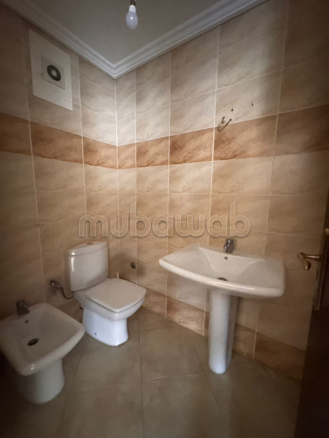 Appartement 100 m² à louer à Tanger – quartier Moulay Ismail — Photo 16