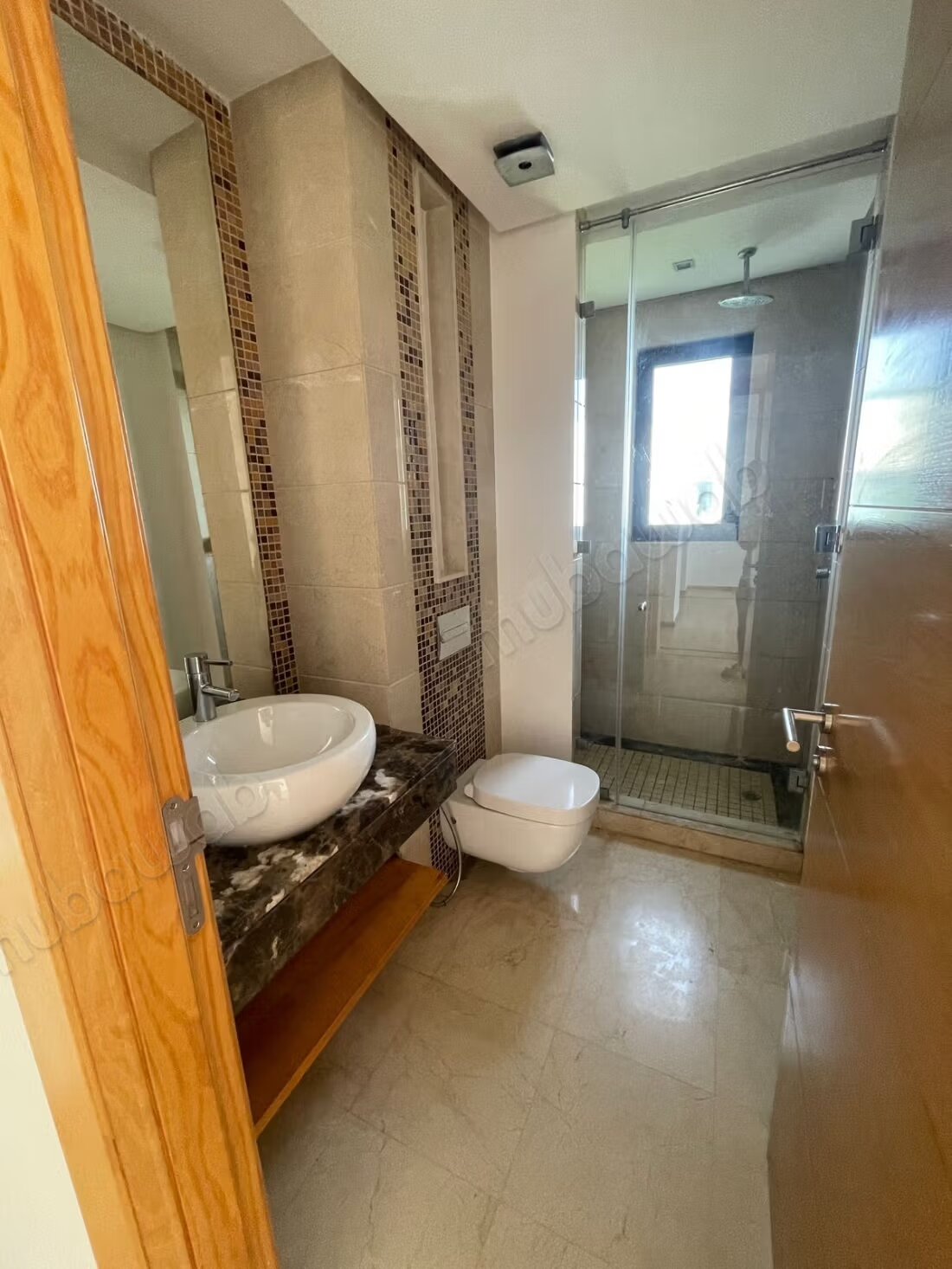 فيلا 570 م² للإيجار في الدار البيضاء – حي غرين تاون — Photo 8