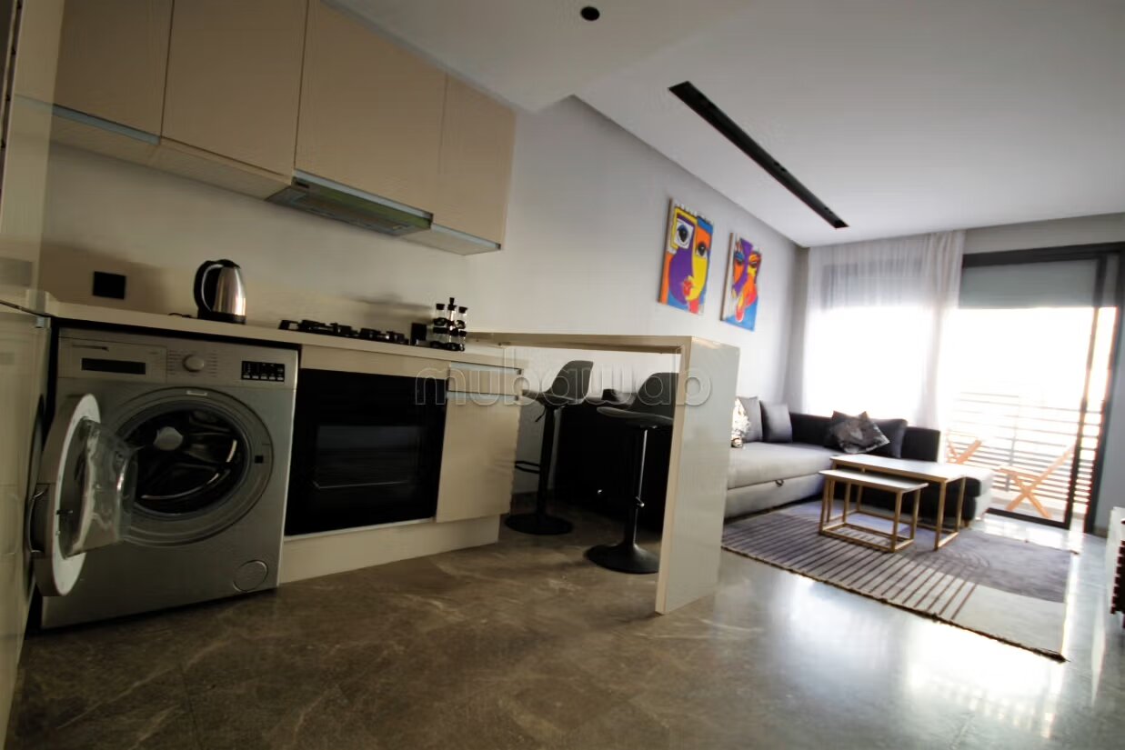 Studio traversant 43 m² à louer à Casablanca — Photo 3