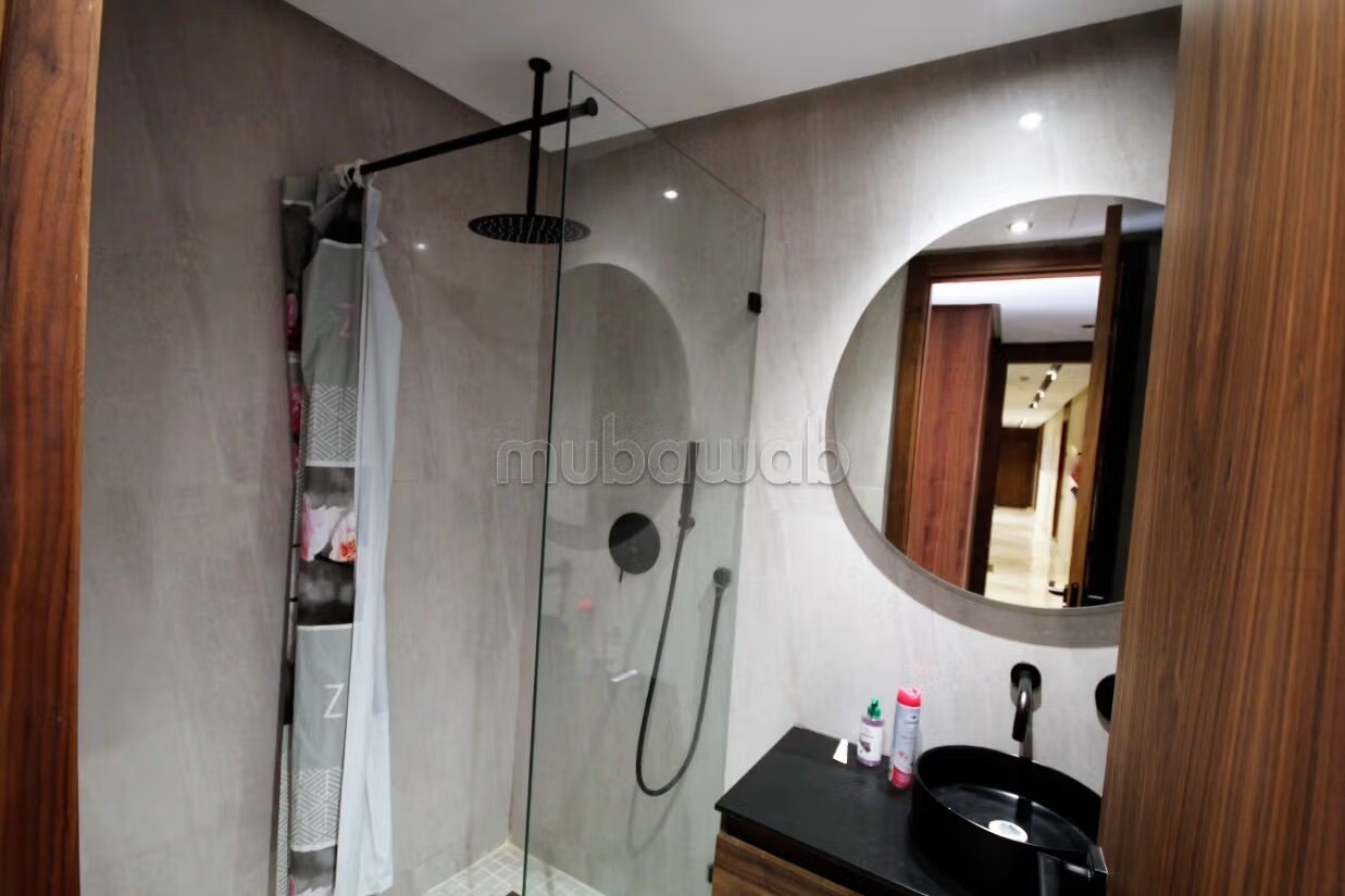 Studio traversant 43 m² à louer à Casablanca — Photo 8