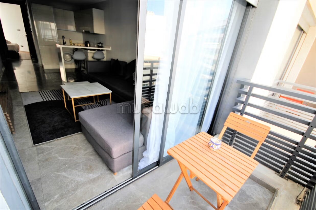 Studio traversant 43 m² à louer à Casablanca — Photo 10
