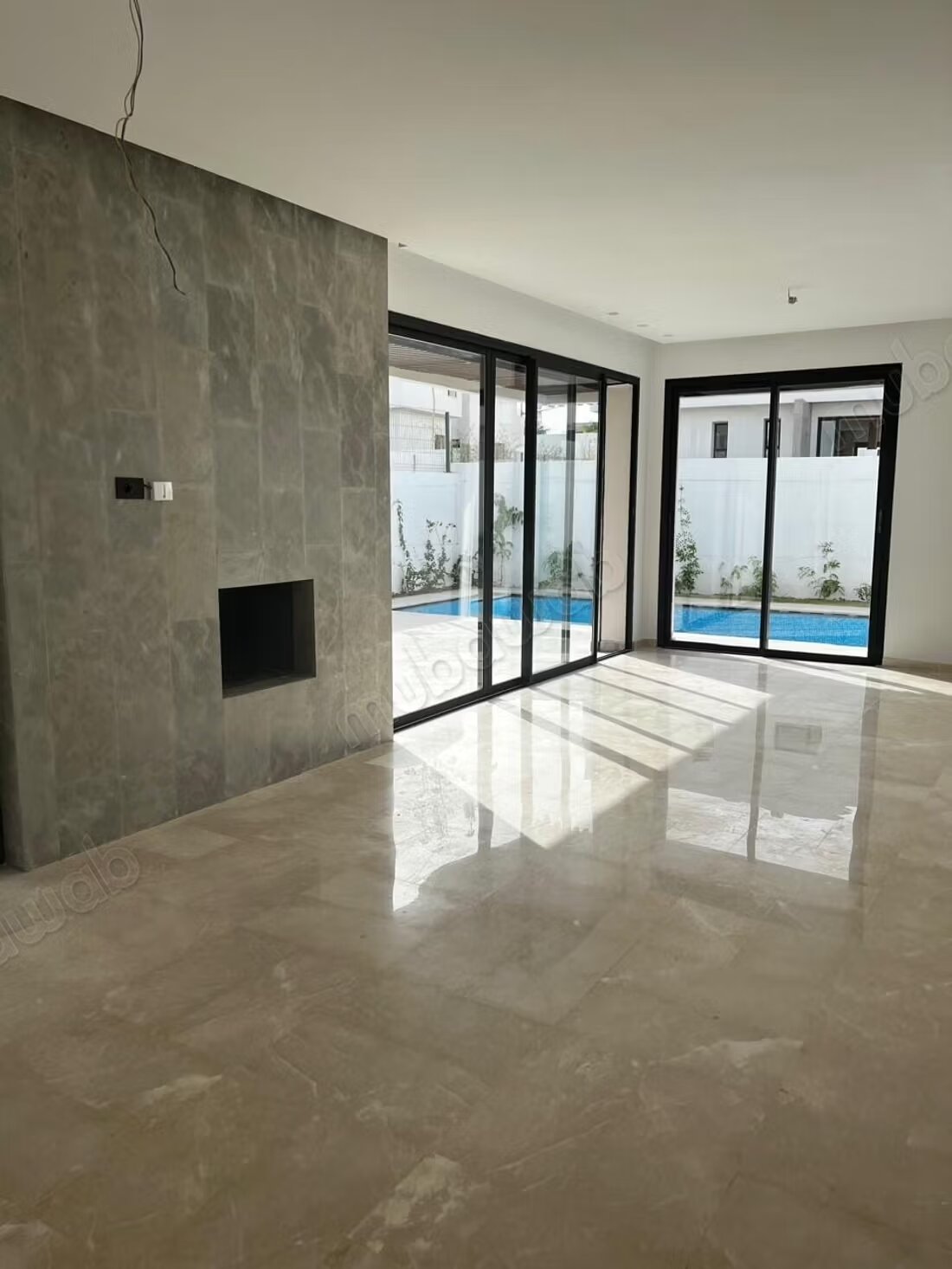 Villa jumelée à louer à Casablanca — Photo 3