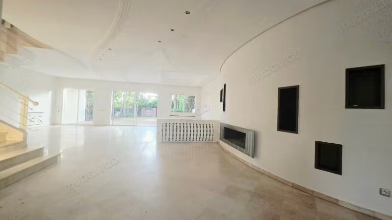 Villa 370 m² à louer à Casablanca — Photo 13