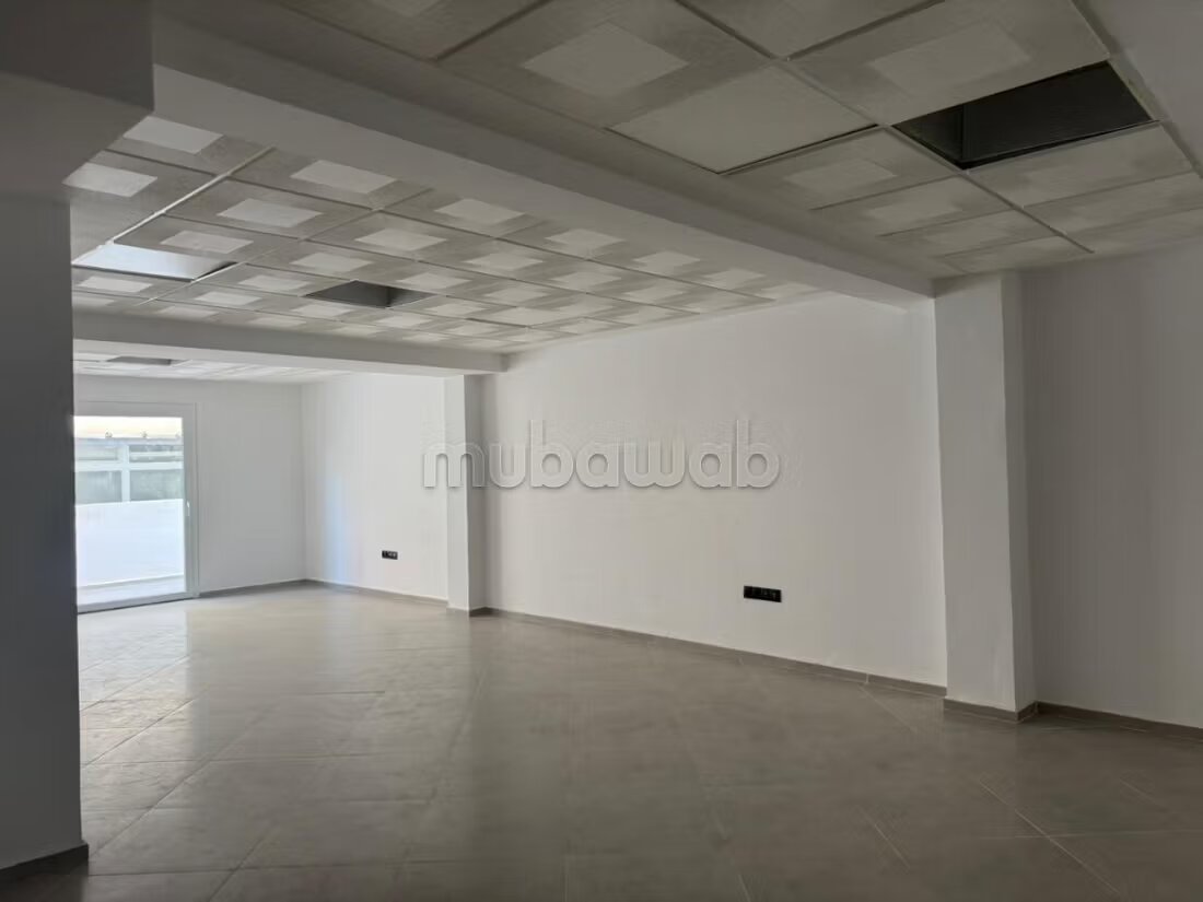 Des bureaux à vendre: 56/82/96 m² centre ville