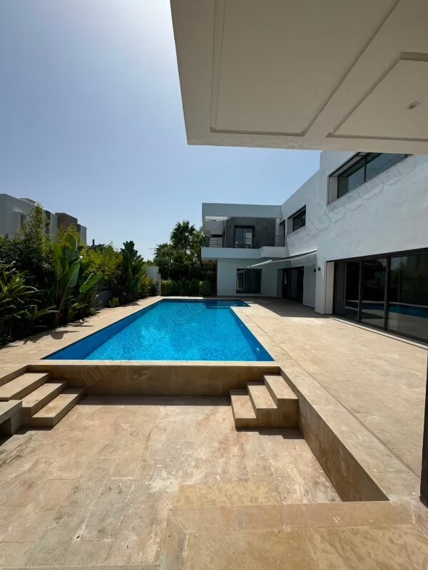 Villa 500 m² à louer à Rabat – Souissi – Orangeraie — Photo 24