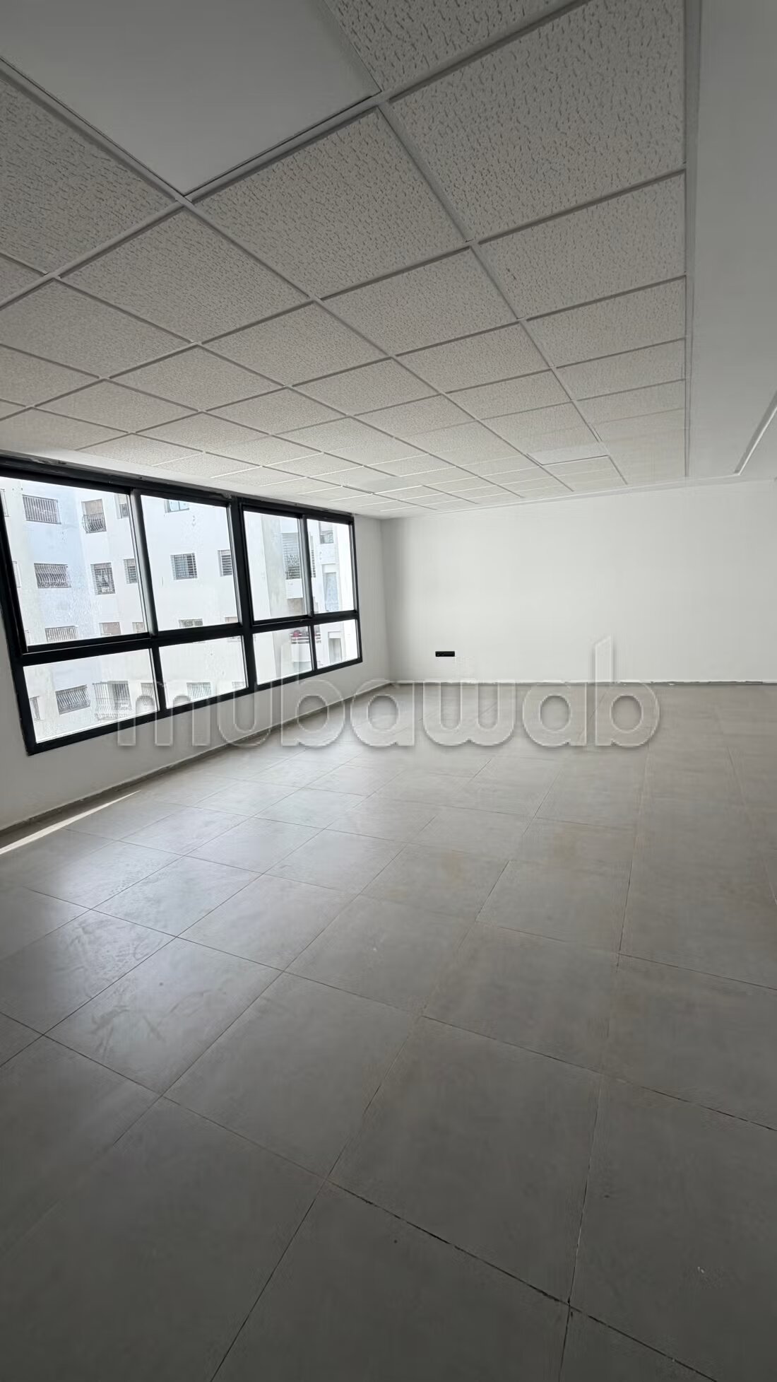 Bureaux en location à Avenue Tarik bnou Ziad, Abbadi.
Superf...