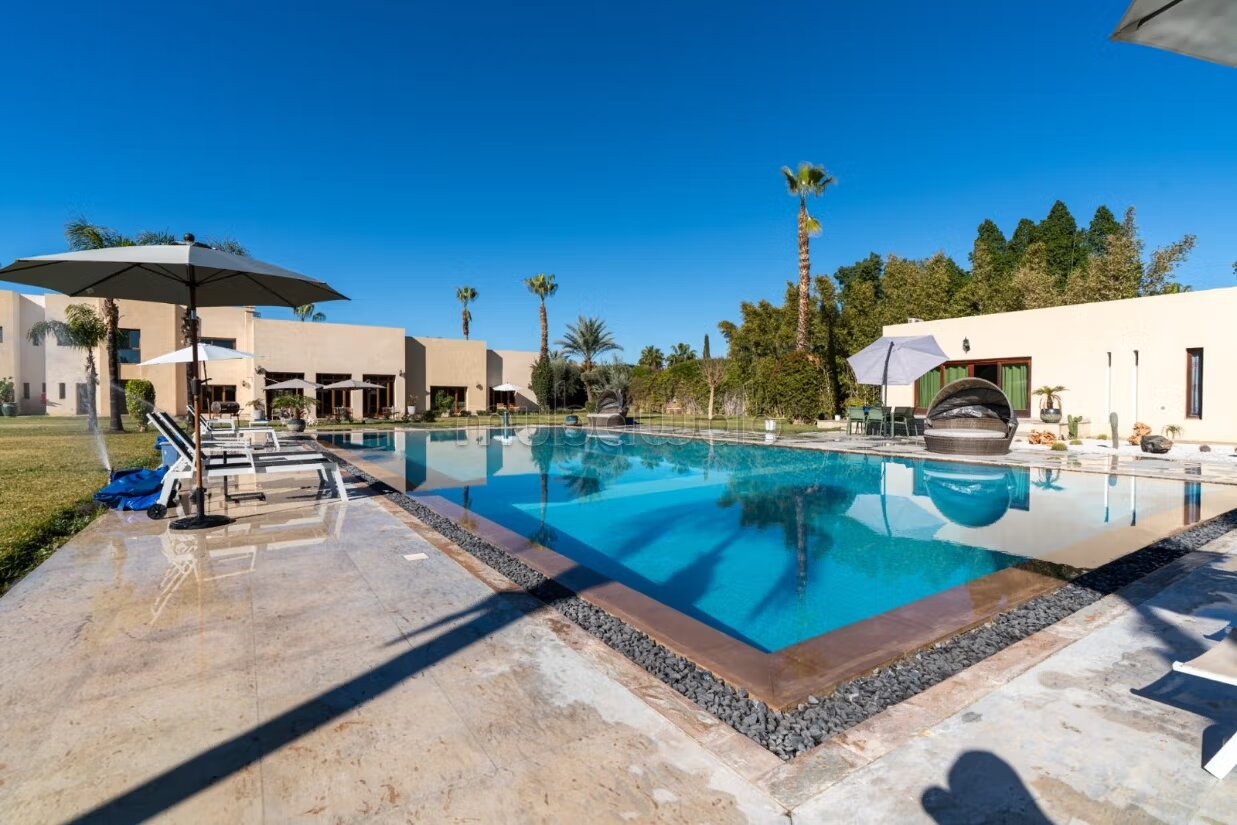 Villa 700 m² for sale in Marrakech — Photo 4