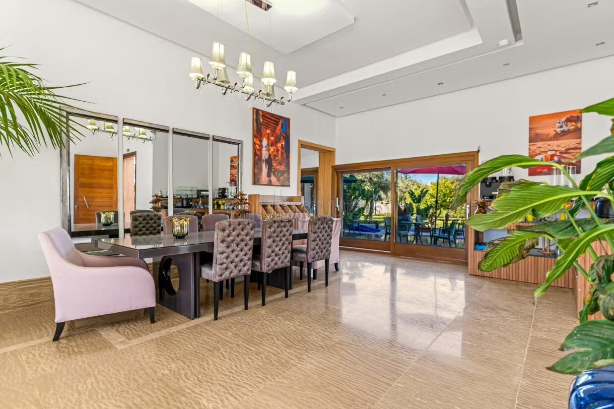 Villa 700 m² for sale in Marrakech — Photo 8