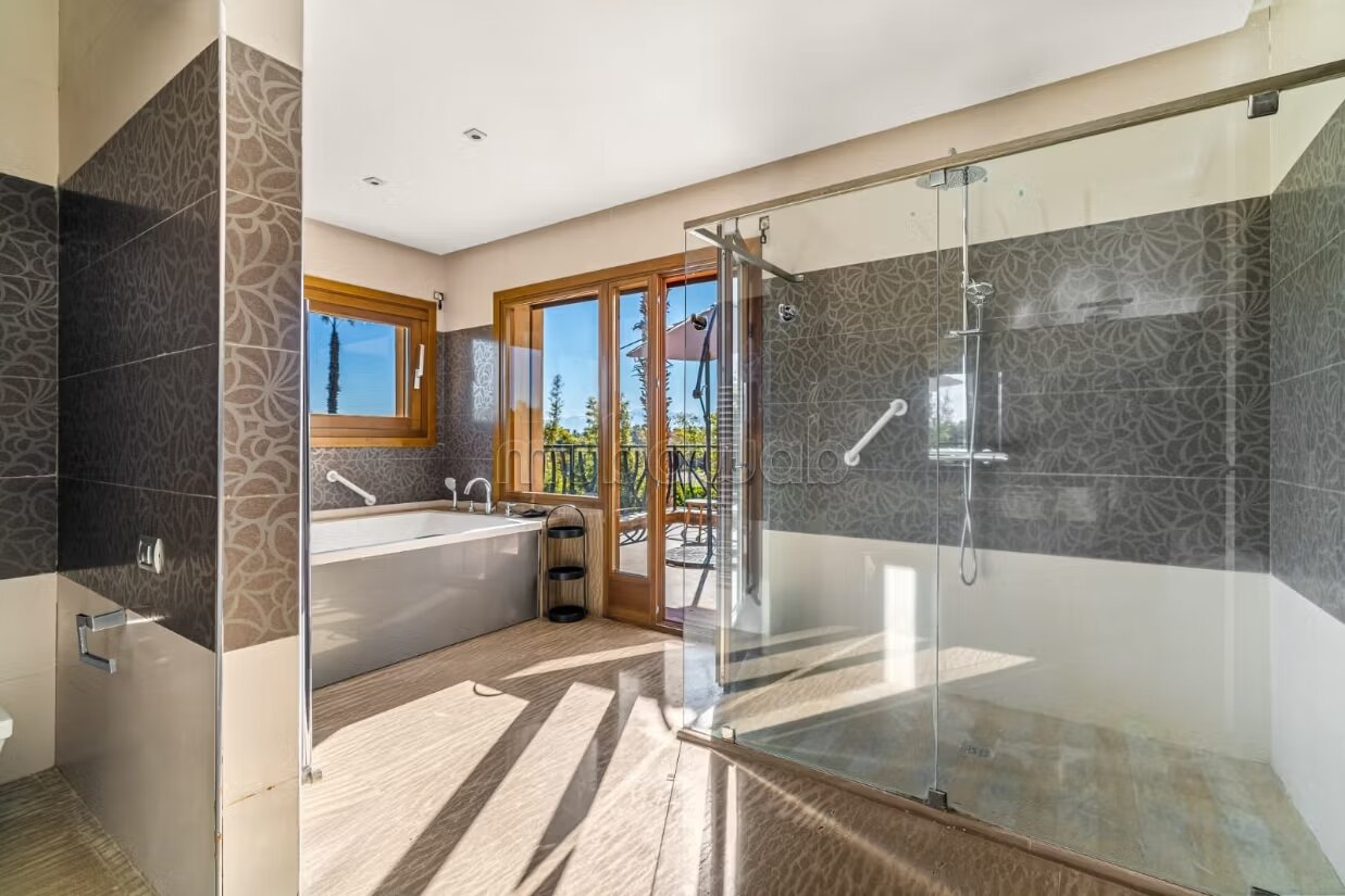 Villa 700 m² for sale in Marrakech — Photo 13