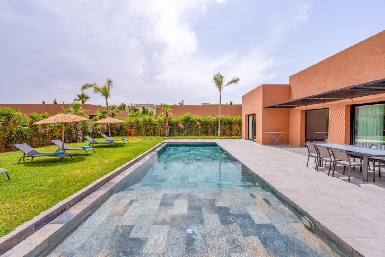Villa 300 sqm for rent in Marrakech — Photo 3