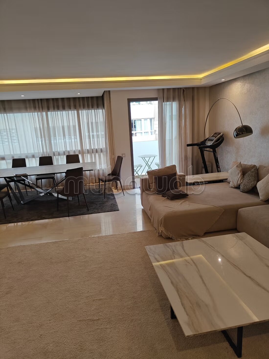 A vendre un joli appartement 4 ch et terrasse