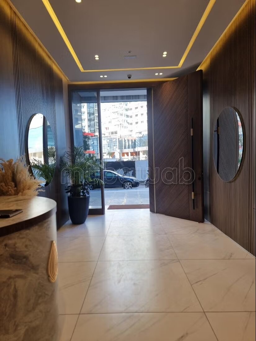 Apartment 139 sqm for sale in Tanger à Tanger
