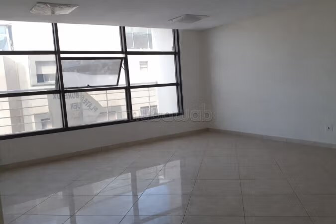 مكتب للإيجار في الدار البيضاء — Photo 14