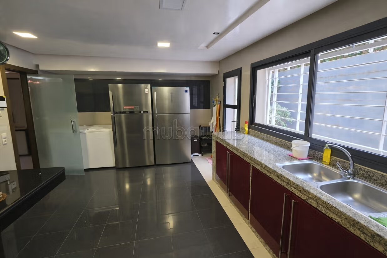 Villa 420 m² à vendre à Ain Diab, Casablanca — Photo 18