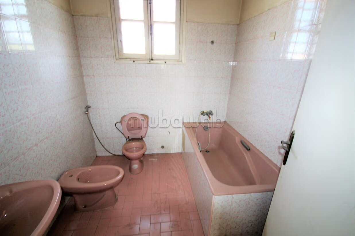 Villa 1000 m² for sale in الدار البيضاء — Photo 4