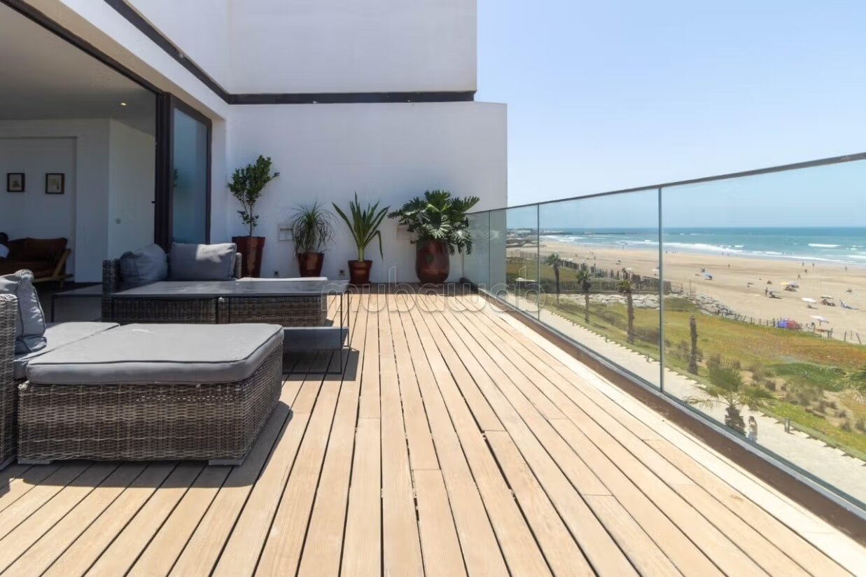 3-Bedroom Penthouse for Rent in Ain Diab, Casablanca — Photo 3