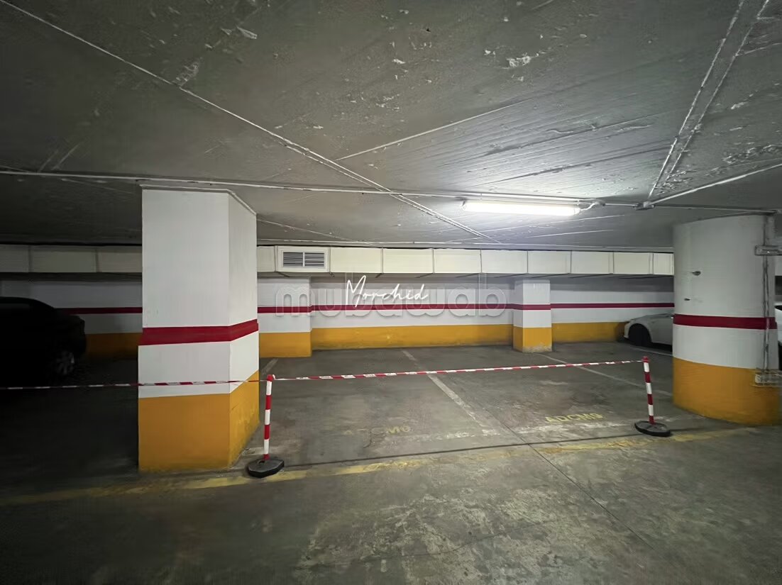 Commercial Office 75 m² for Sale in Gauthier — Photo 5