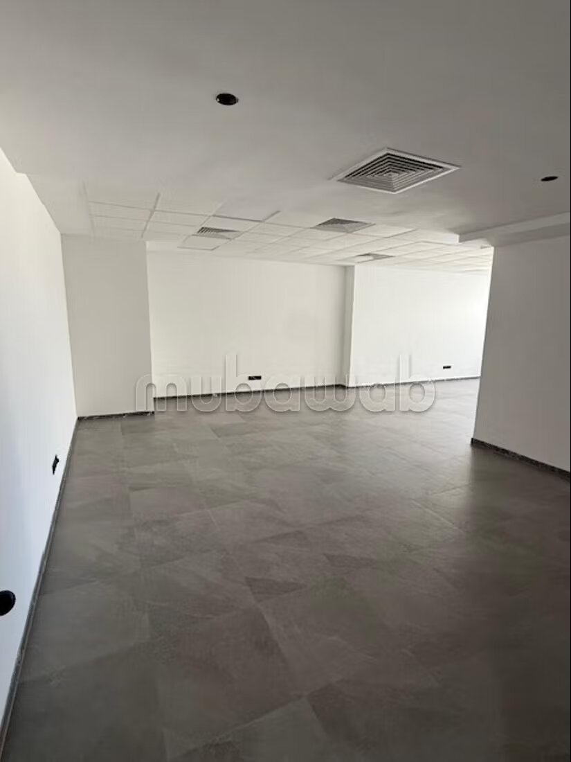 Plateau bureau neuf Evasion Square sidi maarouf