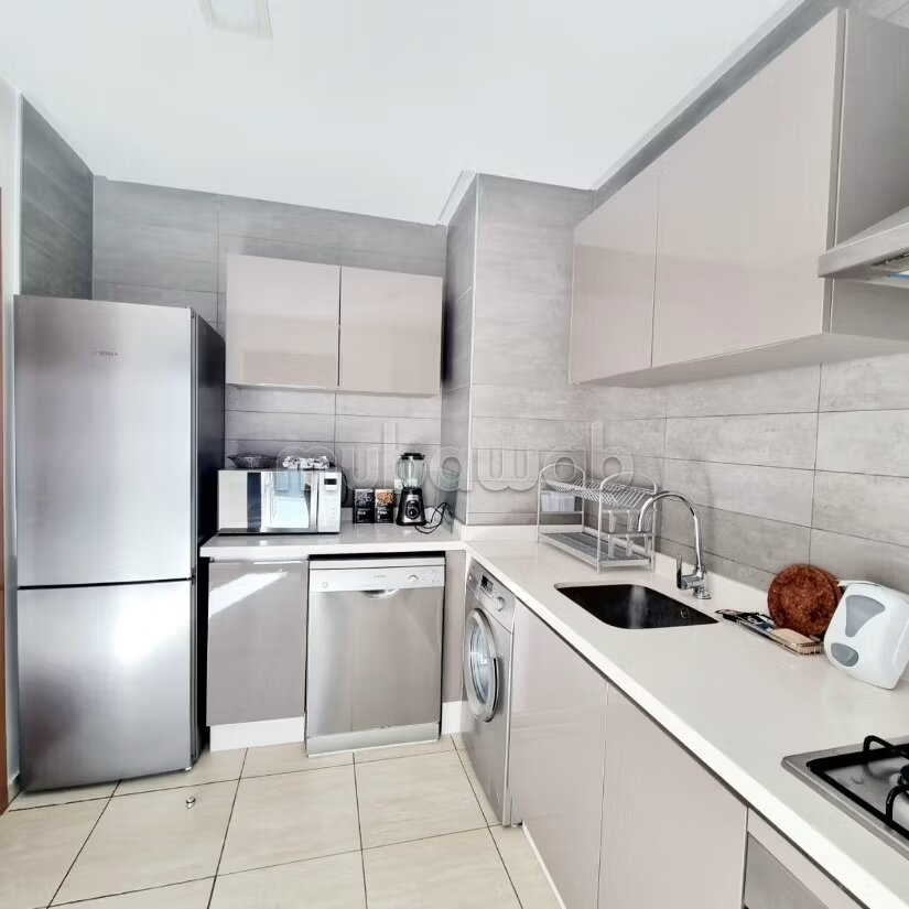 2-Bedroom Apartment for Rent in الدار البيضاء — Photo 3