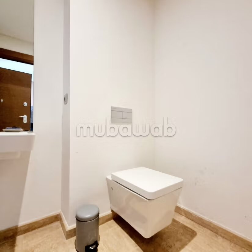 2-Bedroom Apartment for Rent in الدار البيضاء — Photo 6