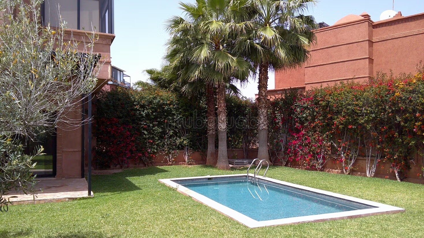 Belle petite villa dans le quartier d'Amelkis