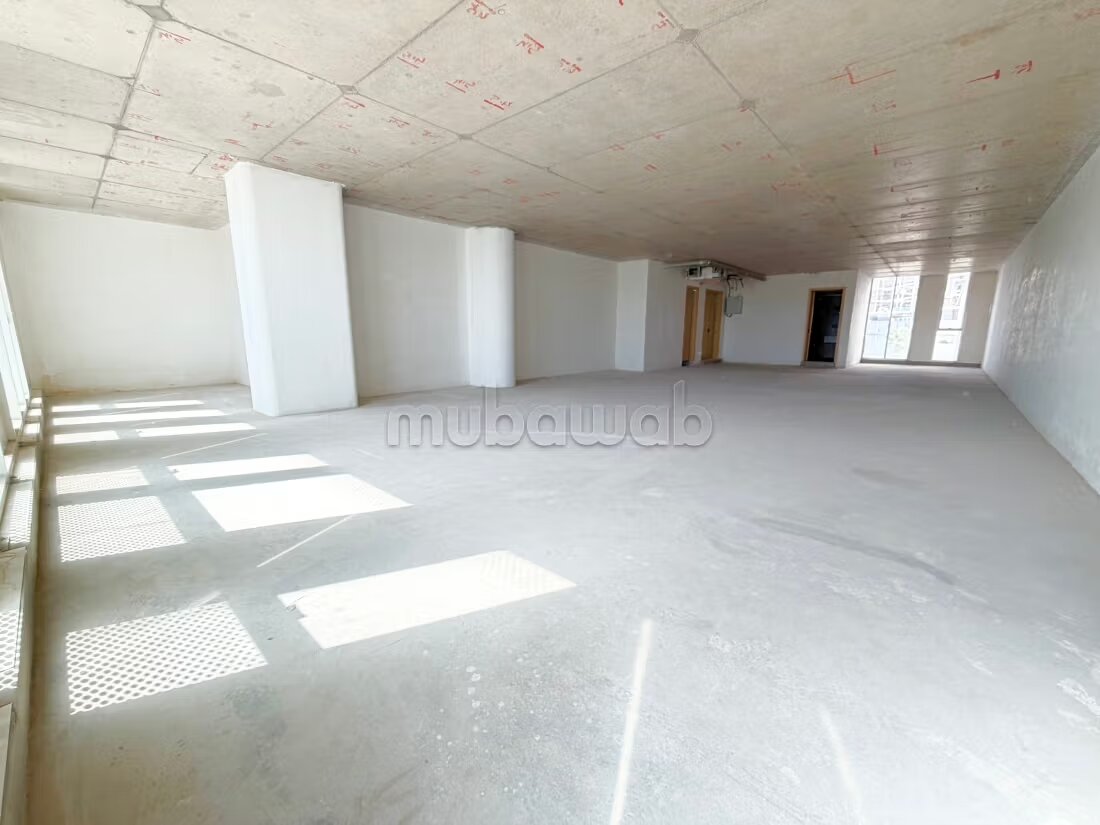 Bureau de luxe en location à Casablanca Finance City.
Superf...
