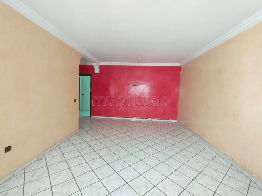 Bureau 84 m² à louer à Casablanca — Photo 3