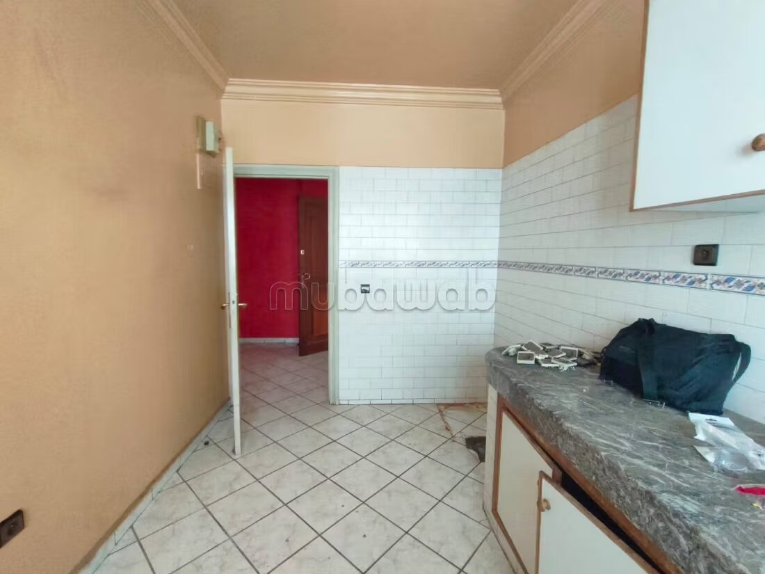 Bureau 84 m² à louer à Casablanca — Photo 8