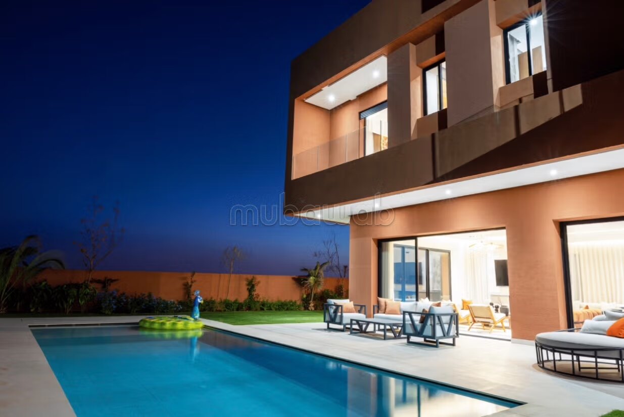 Villa 4 chambres à vendre à Marrakech à Marrakech
