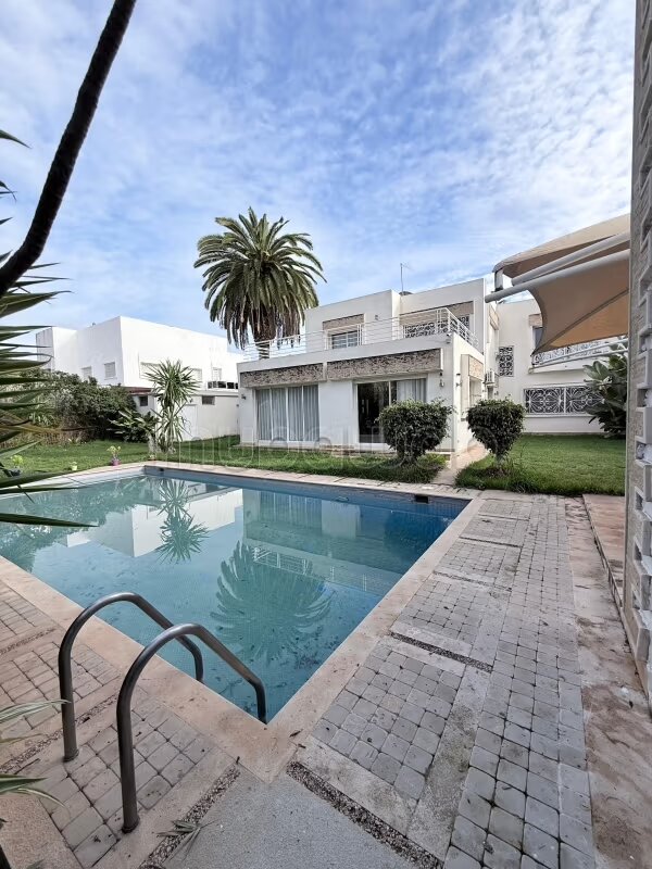 Villa 700 m² à vendre à Rabat Souissi — Photo 23