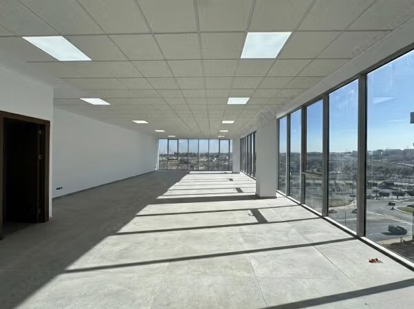 Office 131 m² for rent in Casablanca — Photo 9