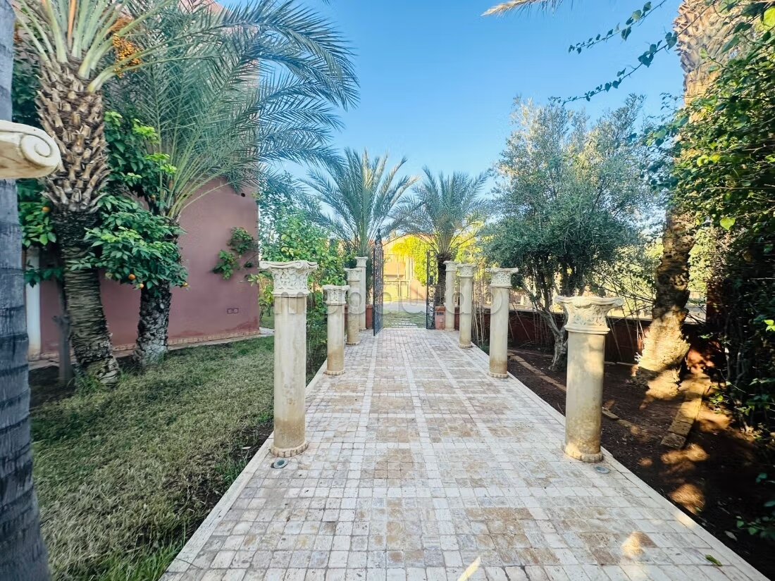 Villa 5 bedrooms for sale in Marrakech — Photo 3
