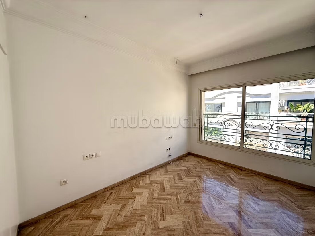 Appartement 111 m² à vendre à Casablanca, quartier Racine — Photo 4