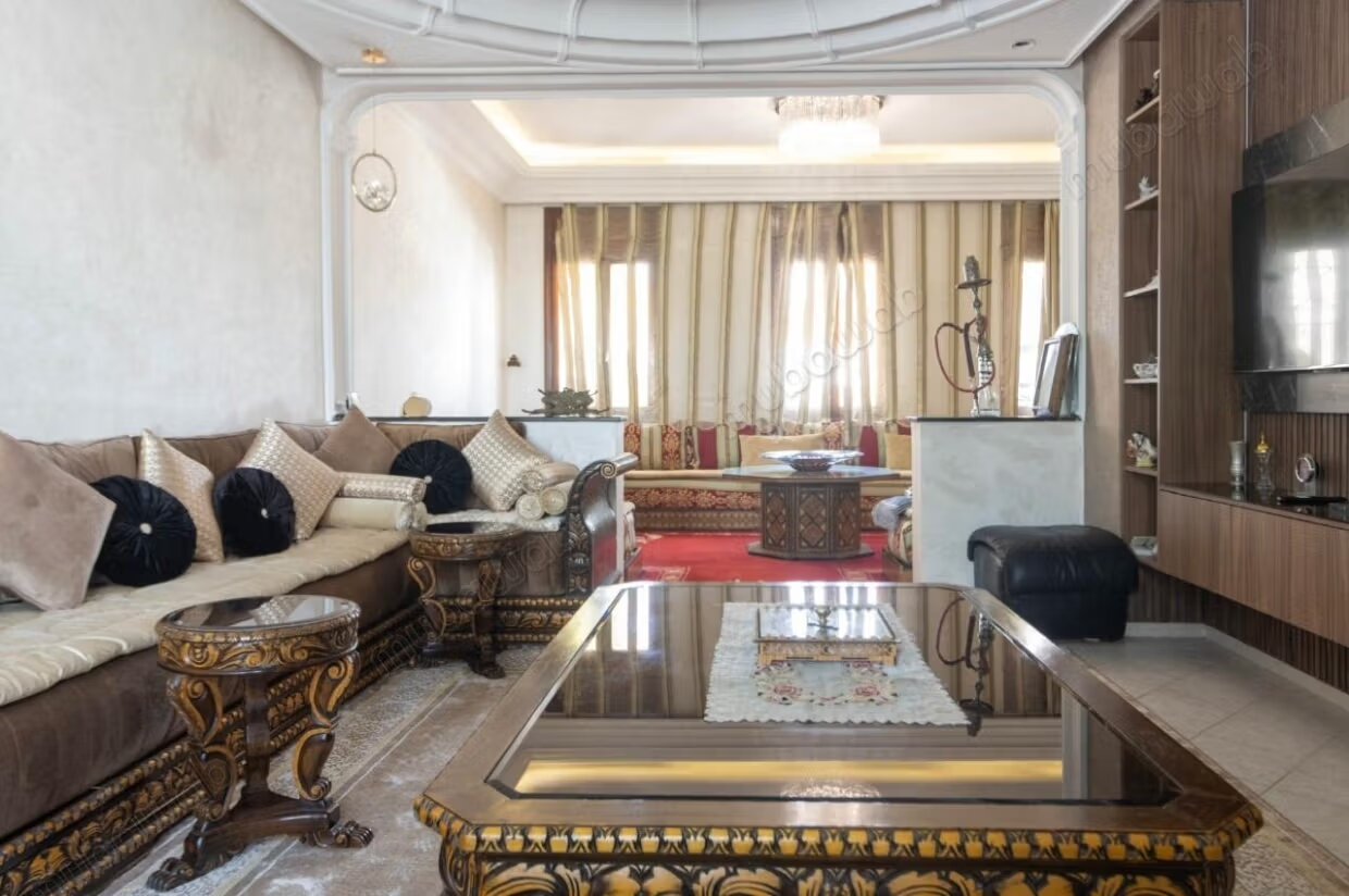 فيلا للإيجار في الدار البيضاء – عين دياب — Photo 8