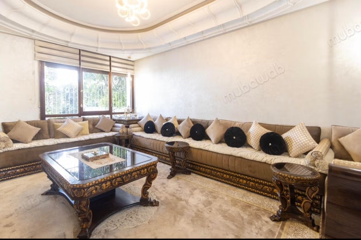 فيلا للإيجار في الدار البيضاء – عين دياب — Photo 10
