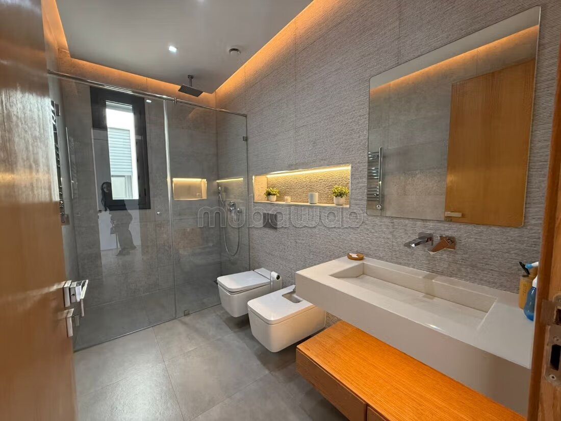 Villa 1700 m² for Sale in Rabat – Souissi — Photo 14