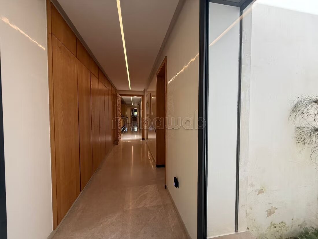Villa 1700 m² for Sale in Rabat – Souissi — Photo 21