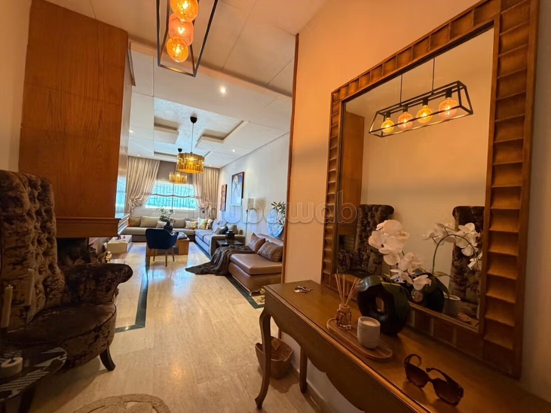Appartement à louer à Casablanca, Anfa — Photo 3